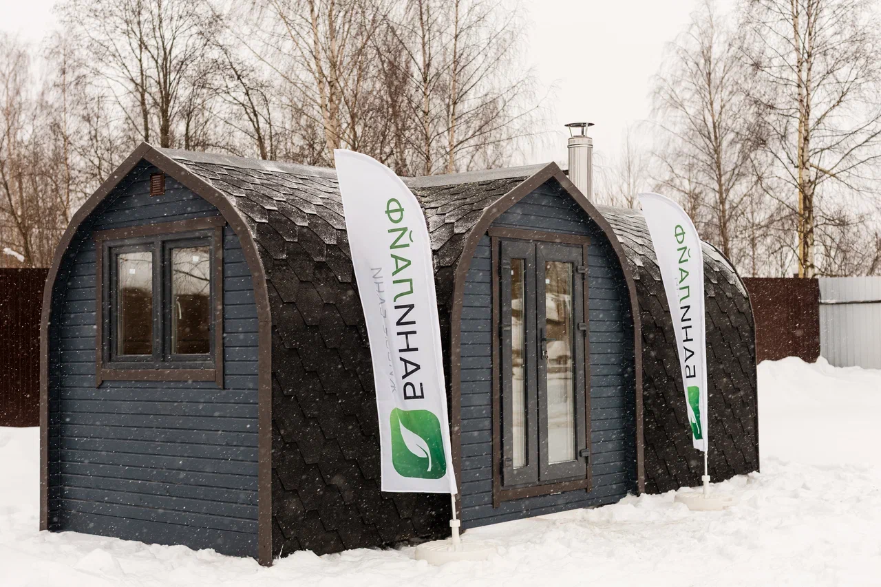 Реализованный проект бани Викинг Bani-Life — внешний вид на участке